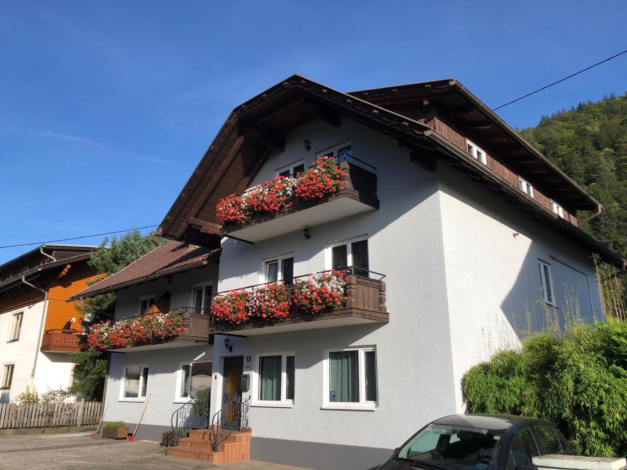 Appartement Felsblick Ferienhaus Fuenf Sinne Döbriach Extérieur photo